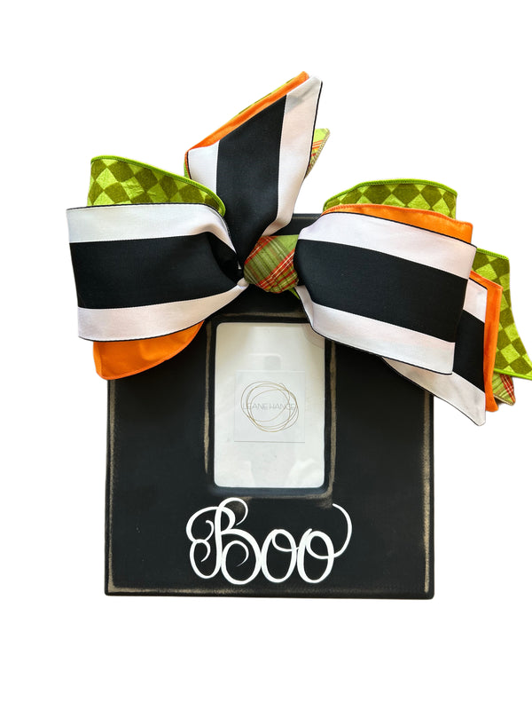 Large Seasonal Frame